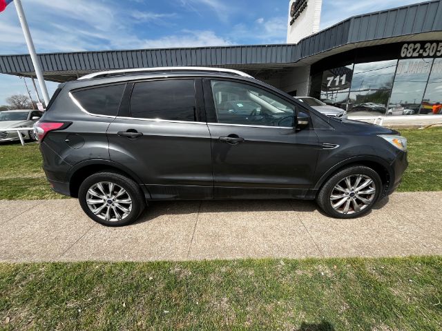 2017 Ford Escape Titanium 4WD