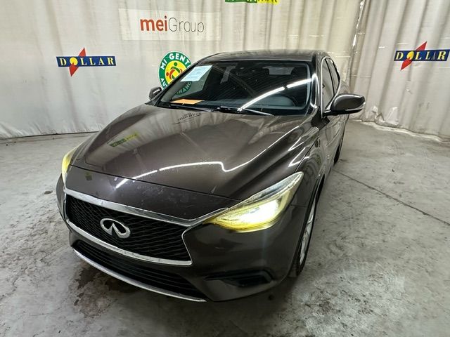 2017 Infiniti QX30 Base