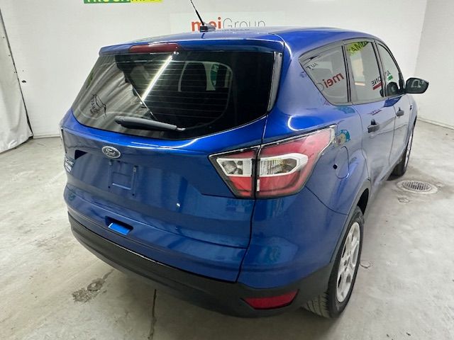 2017 Ford Escape S FWD