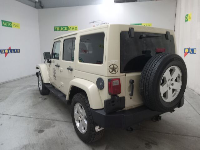 2011 Jeep Wrangler Unlimited Sahara 4WD