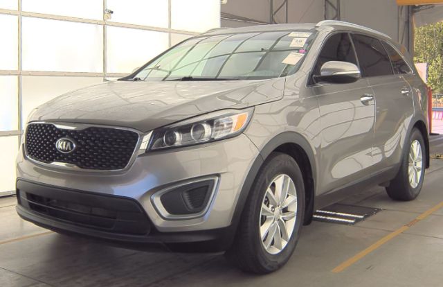 2017 Kia Sorento 2.4L LX