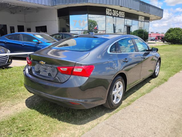 2017 Chevrolet Malibu LS