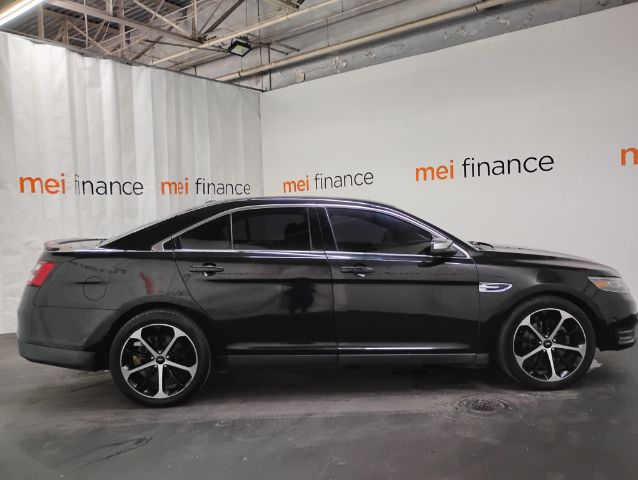 2015 Ford Taurus Limited
