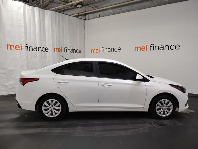 2020 Hyundai Accent SE