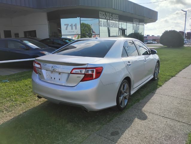 2012 Toyota Camry SE V6