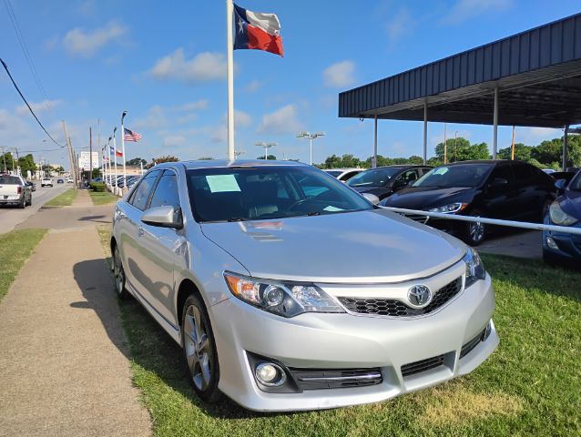 2012 Toyota Camry SE V6