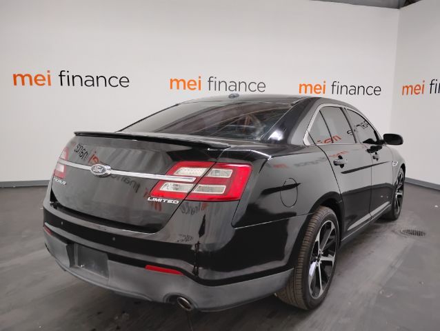 2015 Ford Taurus Limited