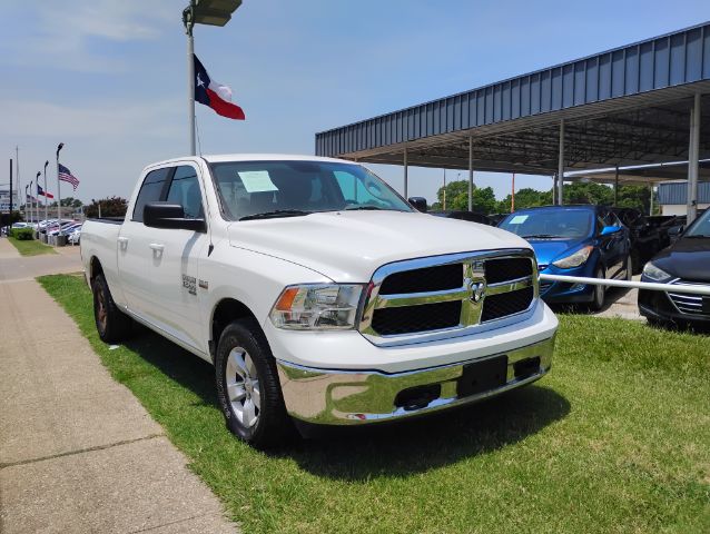 2019 RAM 1500 CLASSIC SLT
