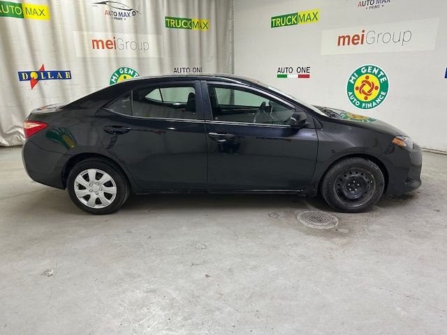 2017 Toyota Corolla 4D SEDAN LE