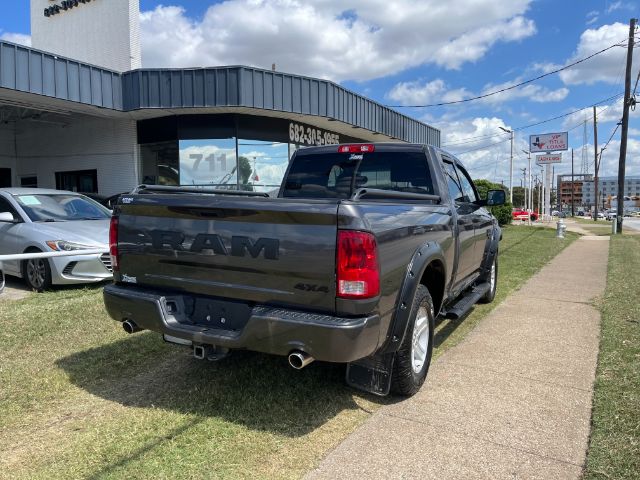 2019 RAM 1500 CLASSIC EXPRESS Quad Cab 4WD
