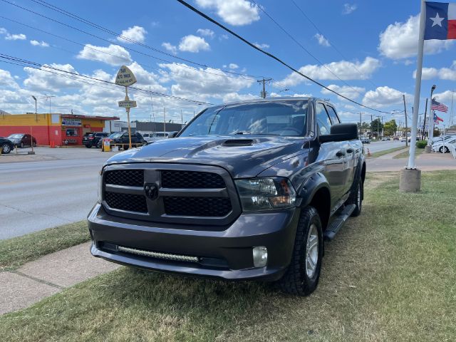 2019 RAM 1500 CLASSIC EXPRESS Quad Cab 4WD