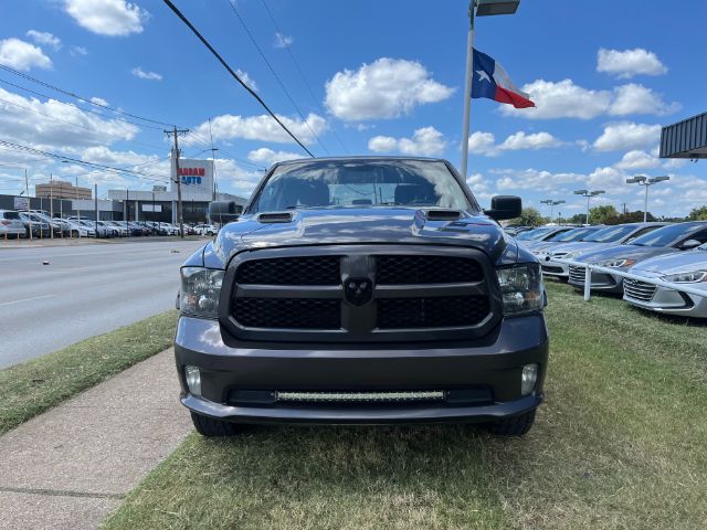 2019 RAM 1500 CLASSIC EXPRESS Quad Cab 4WD