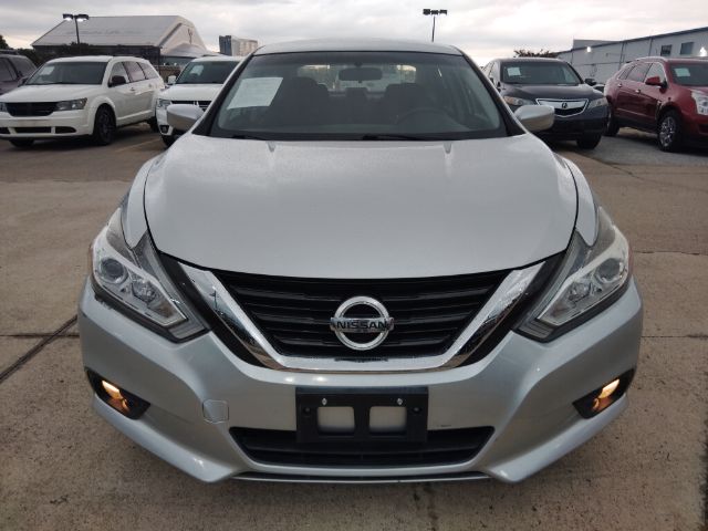 2017 Nissan Altima 2.5 SV