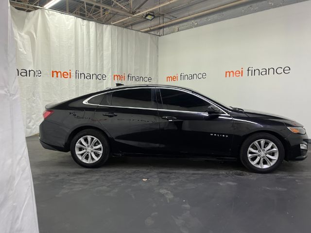 2021 Chevrolet Malibu FWD LT