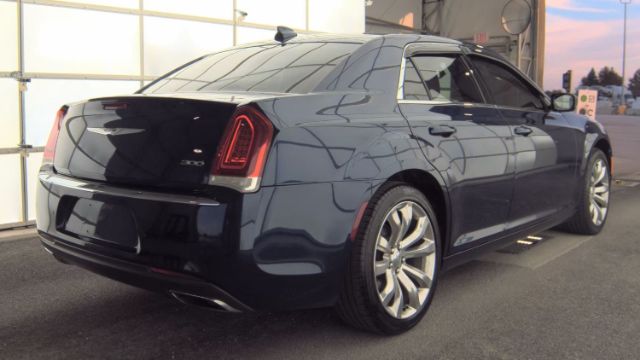 2016 Chrysler 300 Anniversary Edition
