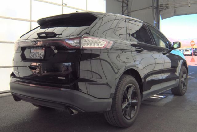 2018 Ford Edge SE