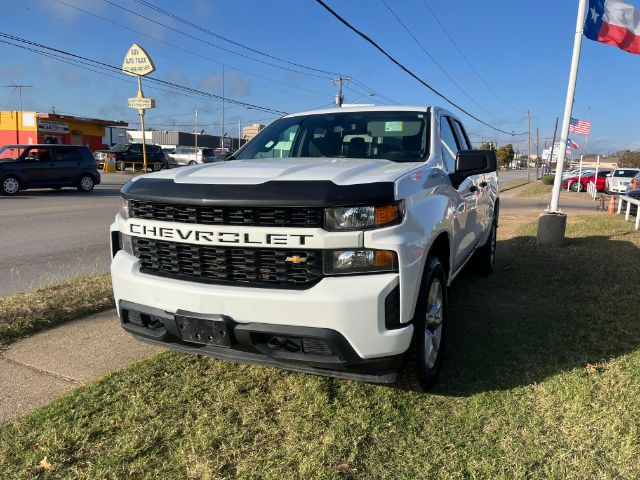 2020 Chevrolet Silverado 1500 2WD Double Cab Standard Bed Custom