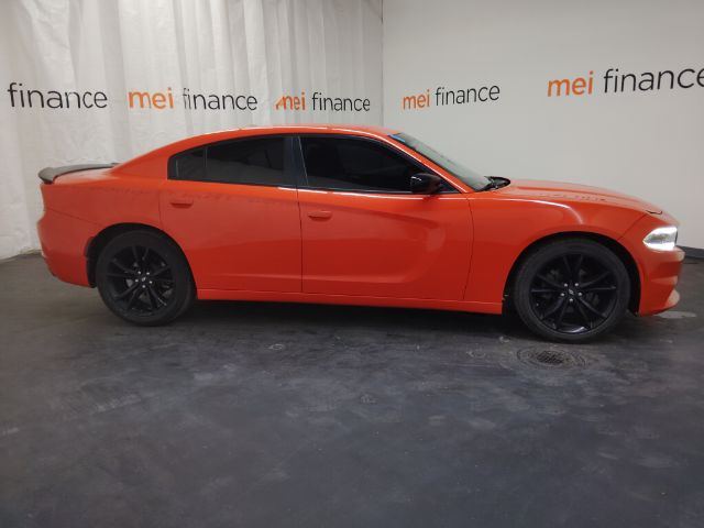 2018 Dodge Charger SXT RWD