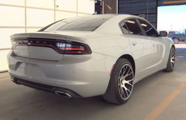 2021 Dodge Charger SXT RWD
