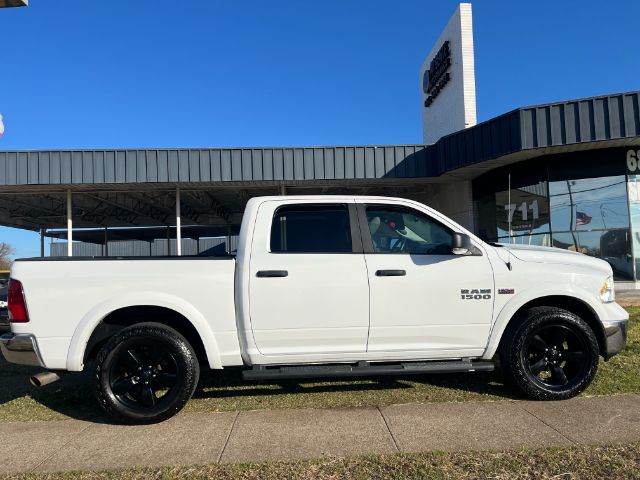 2017 RAM 1500 SLT OUTDOORSMAN Crew Cab 4WD