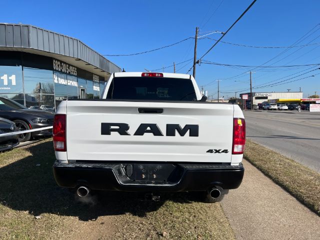 2019 RAM 1500 CLASSIC EXPRESS Quad Cab 4WD