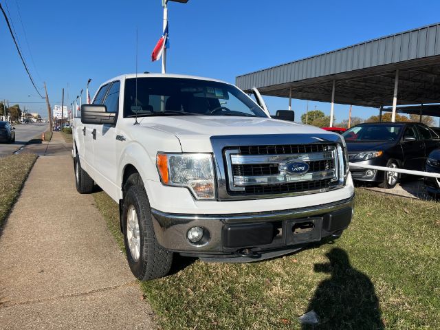 2014 Ford F-150 XLT SuperCrew 5.5-ft