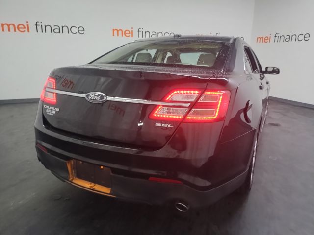 2014 Ford Taurus SEL