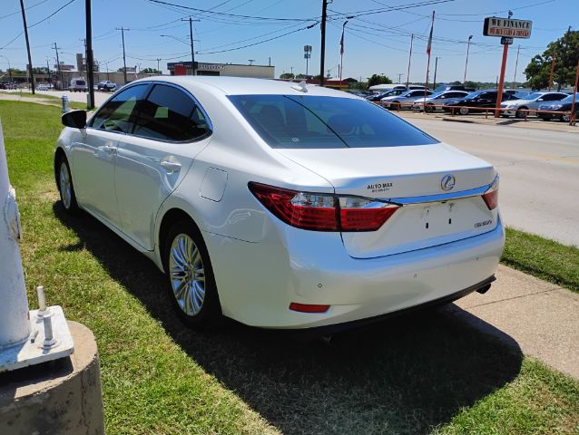 2013 Lexus ES 350 4D SEDAN
